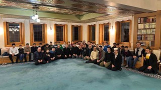 Alvarda anlamlı iftar yemeği