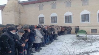 Alvarda Mart sanki hüzün ayı