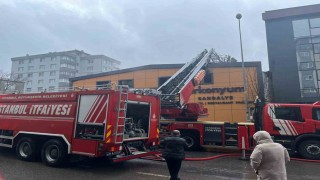 Ataşehirde metal imalathanesinde yangın paniği