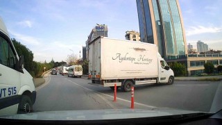 Ataşehirdeki önce yol istedi, sonra ters şeride girdi