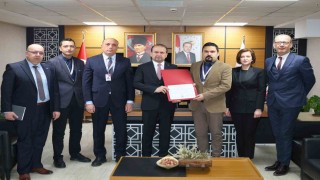 Aydın Ağız ve Diş Sağlığı Hastanesine Uluslararası Sağlık Turizmi Yetki Belgesi