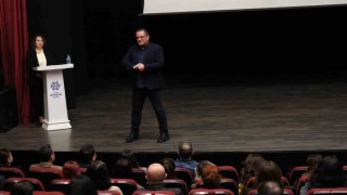 Aydın Büyükşehir Belediyesinin Disleksi Merkezi öğrencilerin eğitim hayatına destek olmayı sürdürüyor