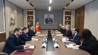 Azerbaycan, İrandaki tüm diplomatik personelini geri çekiyor
