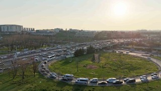 Bahçelievler Çobançeşme Kavşağındaki trafiğe vatandaşlardan tepki