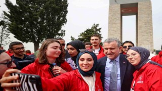 Bakan Bak: Kadın sporcularımızla gurur duyuyoruz