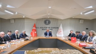 Bakan Ersoydan 2026 turizmi için kritik toplantı