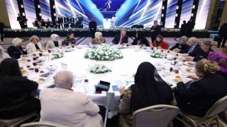Bakan Göktaş: Genç kızlarımızın önünü açmayı Türkiye Yüzyılı beşeri sermayesini güçlendiren stratejik bir adım olarak görüyoruz