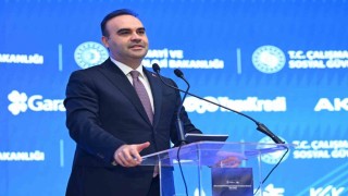 Bakan Kacır: Sanayi katma değerimiz yüzde 2,9 ile son dört yılın en hızlı artışını kaydetti