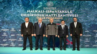 Bakan Uraloğlu: Halkalı-Ispartakule Hattında sene sonuna kadar yapım çalışmalarını bitirip sene başında test çalışmalarımıza başlayacağız