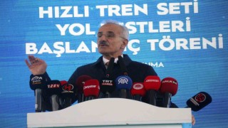 Bakan Uraloğlu: Türkiyenin 225 kilometre hıza sahip milli elektrikli hızlı trenimizin yol testlerini bugün resmen başlatıyoruz