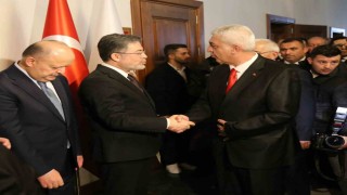 Bakan Yumaklı memleketi Kastamonuda vatandaşlarla bayramlaştı
