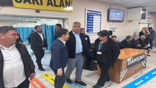 Başkan Aküzüm bayramda çalışanlarla bir araya geldi