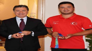 Başkan Arastan dünyada ‘Yılın Okçusu seçilen Haneye kutlama
