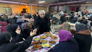 Başkan Arslan son iftarda Çamlıbel gençlerinin gönül sofrasına konuk oldu