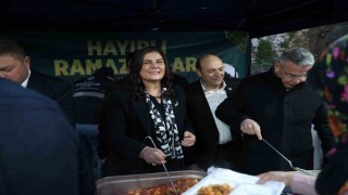 Başkan Çerçioğlu Köşkte vatandaşlarla iftar sofrasında bir araya geldi