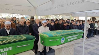 Başkan Çolakbayrakdarın babası toprağa verildi