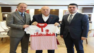 Başkan Sekmene Erzurum temalı forma
