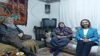 Başkan Tekin Ramazan ayında yaşlıları unutmadı
