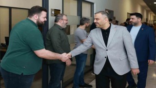 Başkan Toptaş belediye personeliyle bayramlaştı