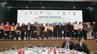 Başkan Vekili Aksoy, sağlık çalışanlarıyla iftarda buluştu