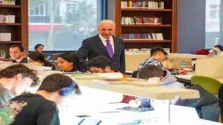 Başkan Yıldırımdan öğrencilere müjde: YKSye giriş ücretleri bu sene de Ümraniye Belediyesinden