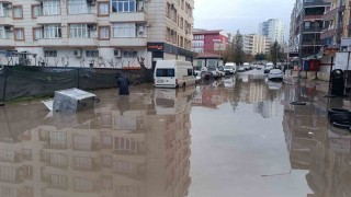 Batmanda sağanak ve kar hayatı olumsuz etkiledi