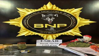 Bayburtta 1 kilo 218 gram esrar ele geçirildi