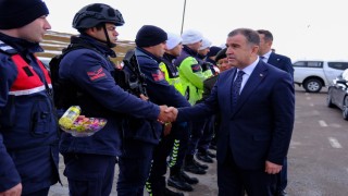 Bayburtta görev başındaki güvenlik güçlerinin bayramı kutlandı