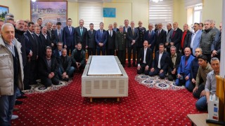 Bayburtta mahalle odasında bayramlaşma programı düzenlendi
