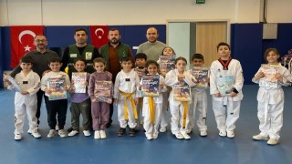 Bayburtta tekvando öğrencilerine teknoloji bağımlılığı eğitimi verildi