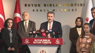 BBP Genel Başkanı Destici, partililer ve vatandaşlar ile bayramlaştı