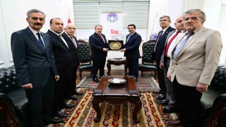 BBP Genel Başkanı Desticiden Başkan Taşkına ziyaret