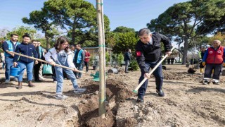 Beton söküldü, umut filizlendi