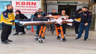 Bıçkı makinesi elini parçaladı