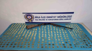Bigada 438 adet sahte altın ele geçirildi