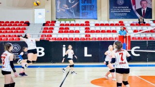 Bilecikte Bölgesel Lig Kadınlar voleybol grup müsabakaları tamamlandı