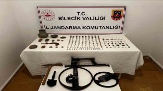 Bilecikte tarihi eser kaçakçılığı operasyonu: 349 parça tarihi eser bulundu