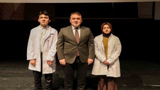 Bilecikte Tıp Fakültesi öğrencileri beyaz önlüklerini giydi