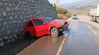 Bilecikte trafik kazası: 2 yaralı