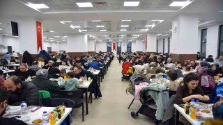 BŞEÜ personeli iftar yemeğinde bir araya geldi