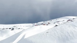 Bu kez çatıdan girdi