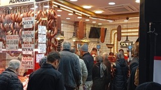 Bursada bayram öncesi kasaplarda yoğunluk