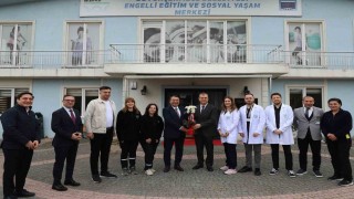 Büyükçekmece Belediye Başkan Vekili Çebi, sağlık çalışanlarının Tıp Bayramını kutladı