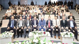 Büyükelçi Egemen Bağış, NEÜde Türk dış politikasını değerlendirdi