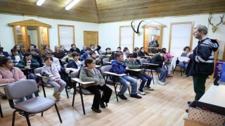 Büyükşehir Belediyesi çocuklara suyun önemini anlatıyor