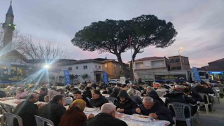 Büyükşehirin iftar sofraları vatandaşları buluşturuyor
