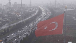 Çamlıca Gişelerinde dönüş yoğunluğu havadan görüntülendi