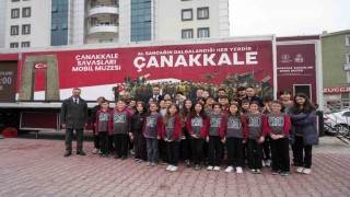 Çanakkale ruhunu taşıyan mobil müze tırı Niğdede ziyarete açıldı