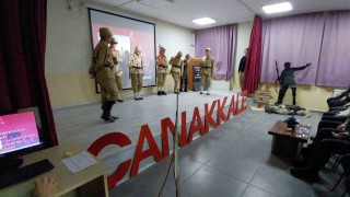 Çanakkale zaferine özel öğrencilerden dolu dolu program
