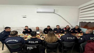 Çavdarhisar Kaymakamı Murat Ak, emniyet ve jandarma personeliyle iftarda buluştu